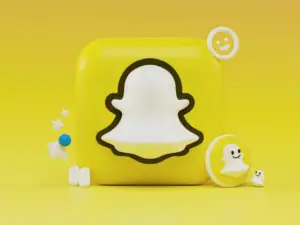 Snapchat Business Model and SWOT Analysis - How Does Snapchat Make